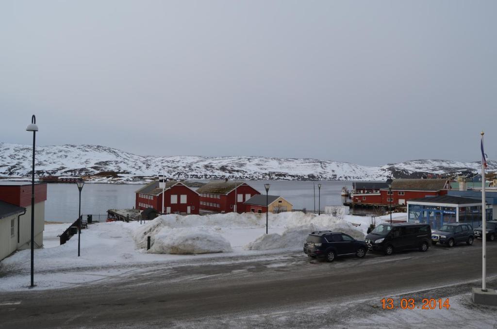 Mehamn Arctic Hotel Dış mekan fotoğraf