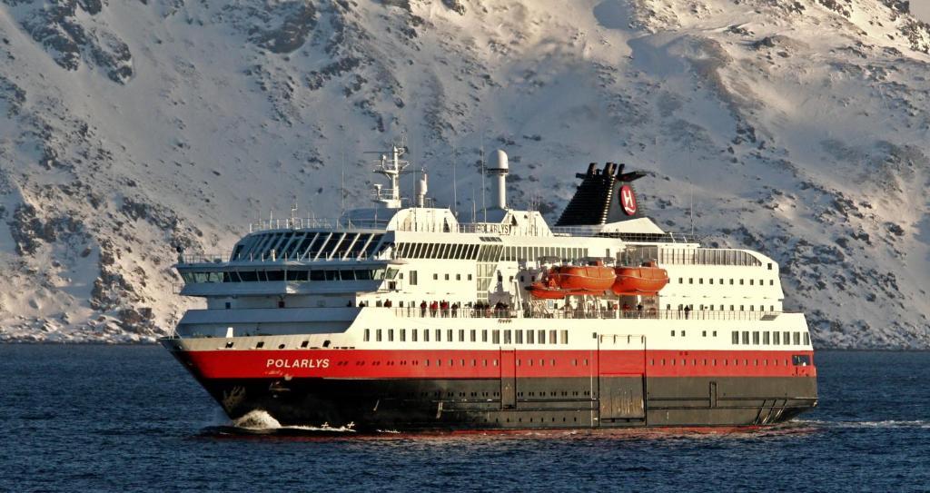 Mehamn Arctic Hotel Dış mekan fotoğraf