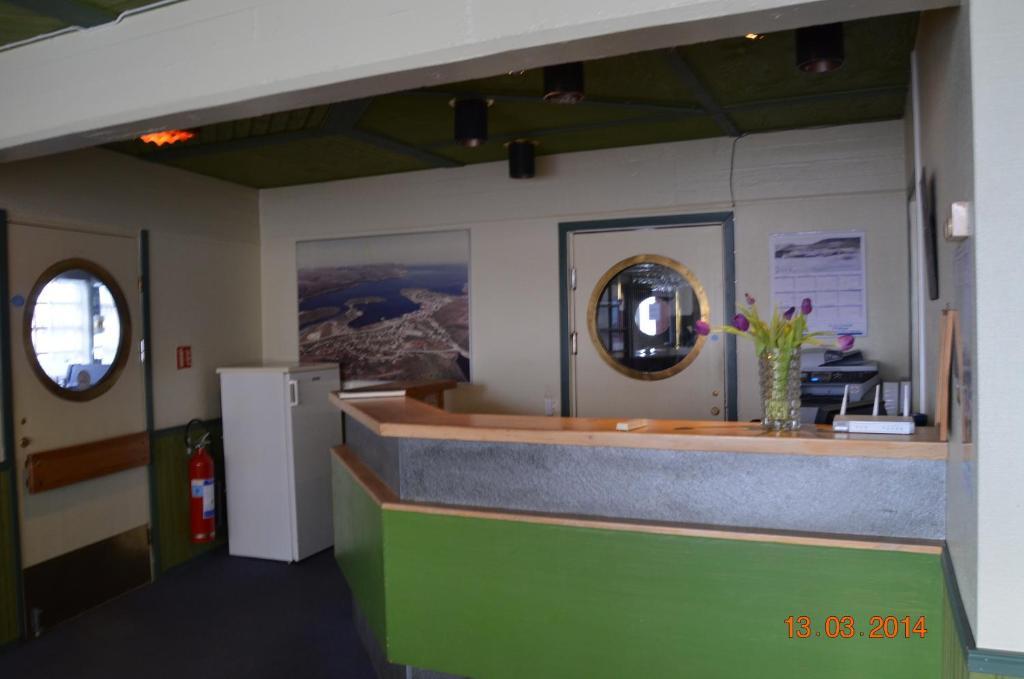 Mehamn Arctic Hotel Dış mekan fotoğraf